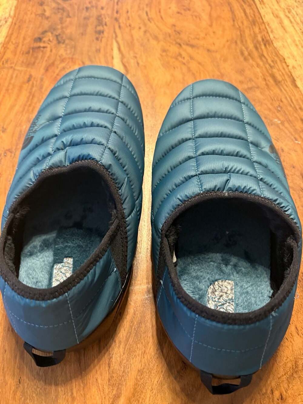 The North Face ThermoBall Traction Mule V Slipper in Mallard Blue size 12 - Picture 6 of 7